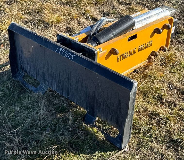 image for item DO0107 2024 Wolverine CB-11-750F skid steer breaker