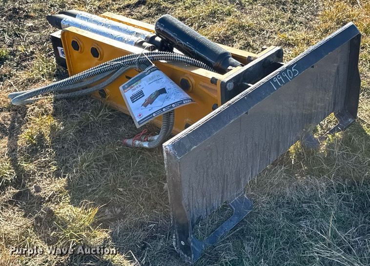 image for item DO0107 2024 Wolverine CB-11-750F skid steer breaker