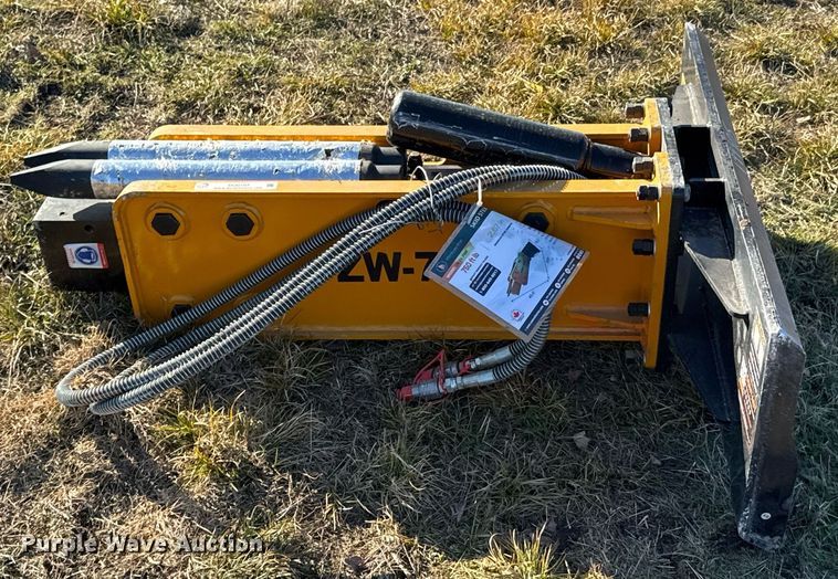 image for item DO0107 2024 Wolverine CB-11-750F skid steer breaker