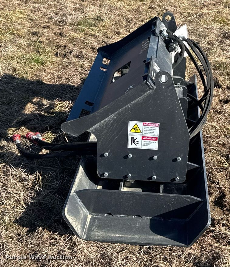 image for item DO0111 2023 LandHonor VPC-11-72W skid steer plate compactor