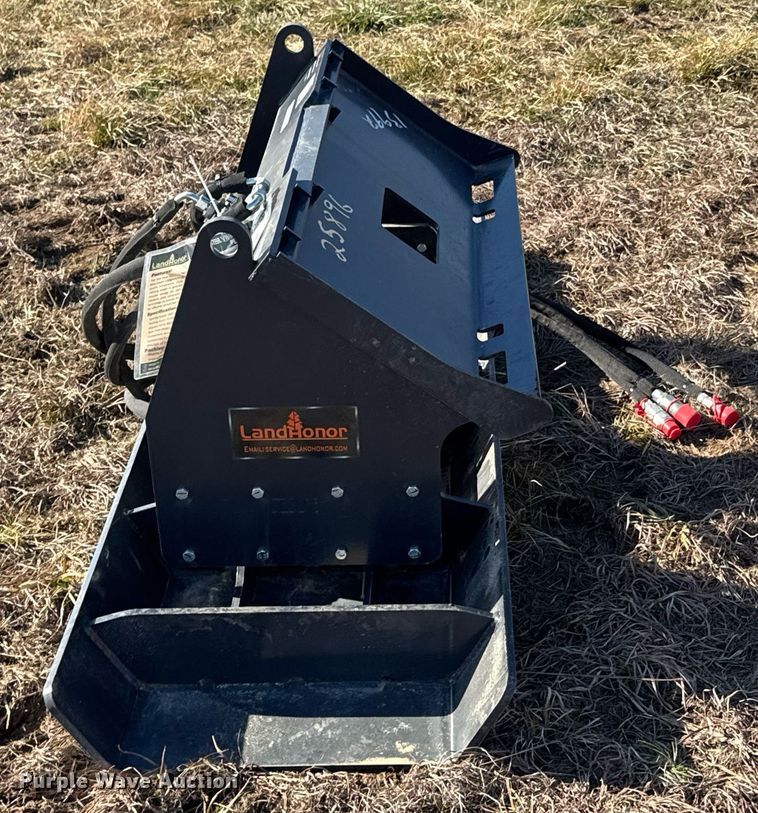 image for item DO0111 2023 LandHonor VPC-11-72W skid steer plate compactor