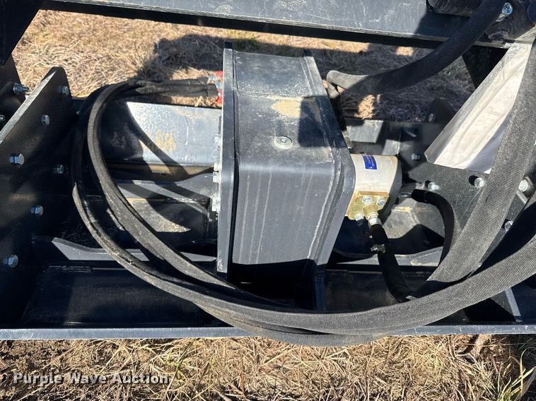 image for item DO0111 2023 LandHonor VPC-11-72W skid steer plate compactor