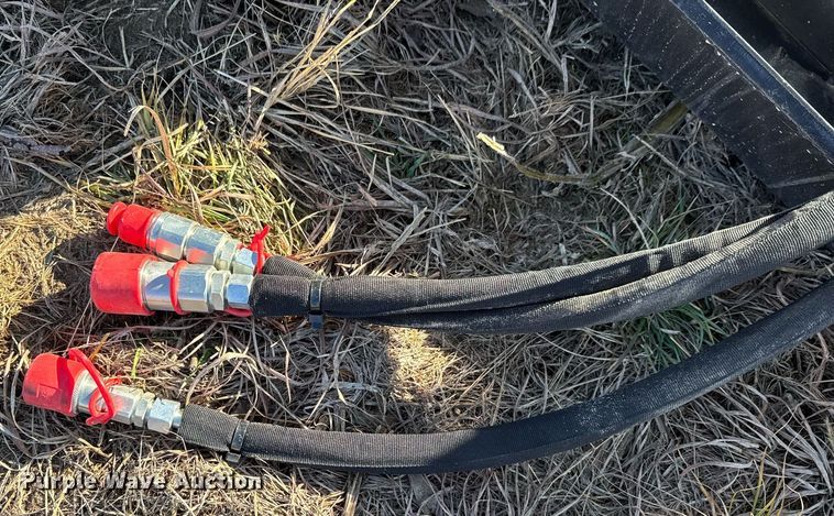 image for item DO0111 2023 LandHonor VPC-11-72W skid steer plate compactor