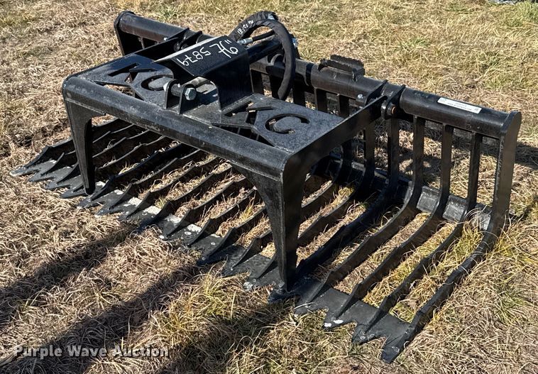 image for item DO0123 KC skid steer grapple bucket