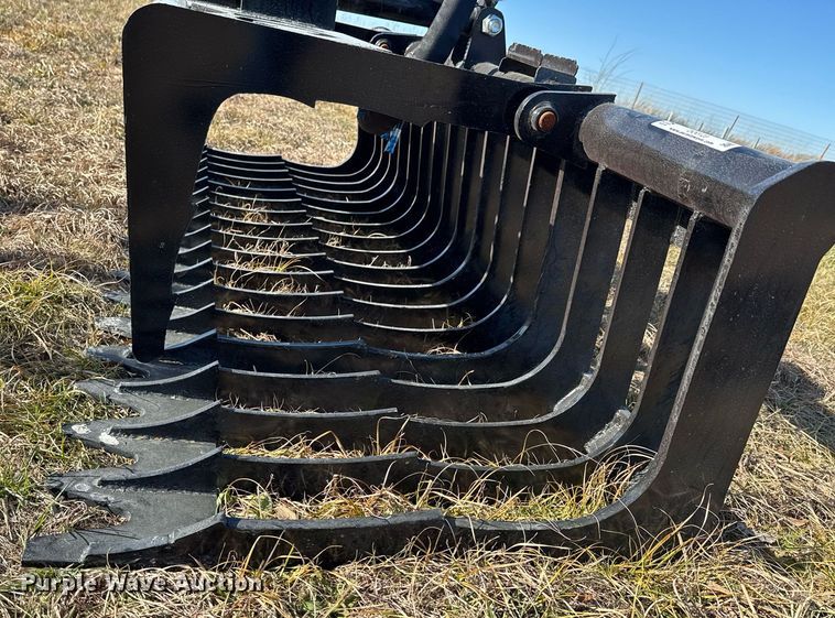 image for item DO0123 KC skid steer grapple bucket