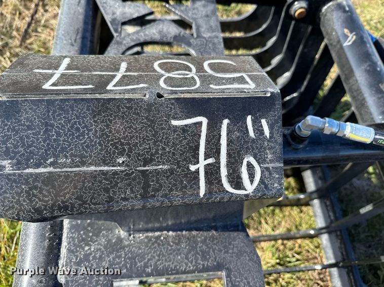 image for item DO0124 KC skid steer grapple bucket