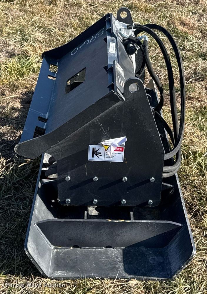 image for item DO0126 2024 LandHonor VPC-11-72W skid steer plate compactor