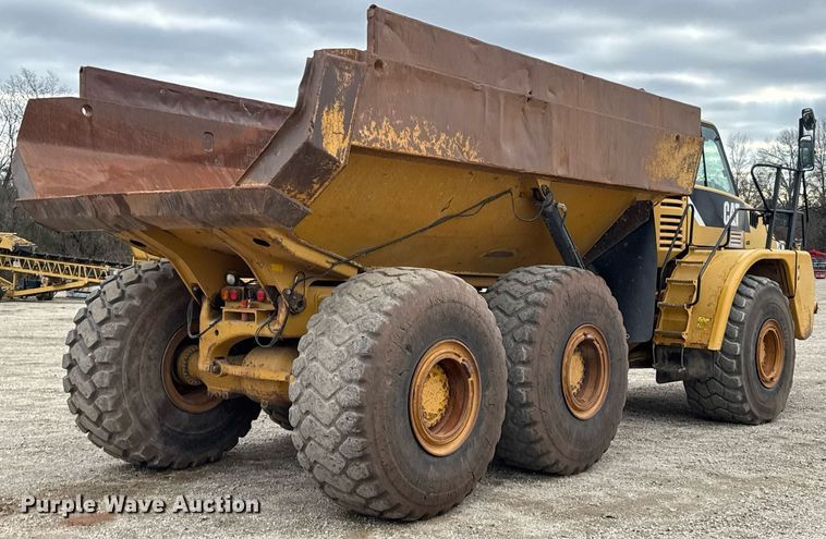 image for item DO0167 2008 Caterpillar 740 articulated haul truck