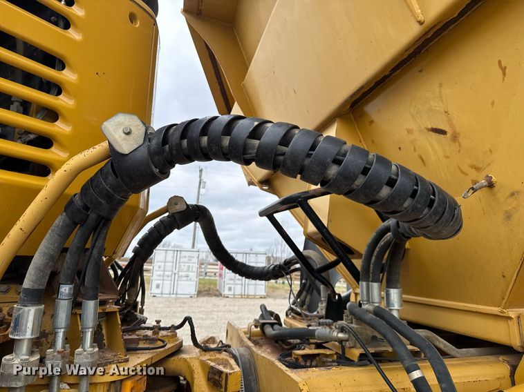 image for item DO0167 2008 Caterpillar 740 articulated haul truck