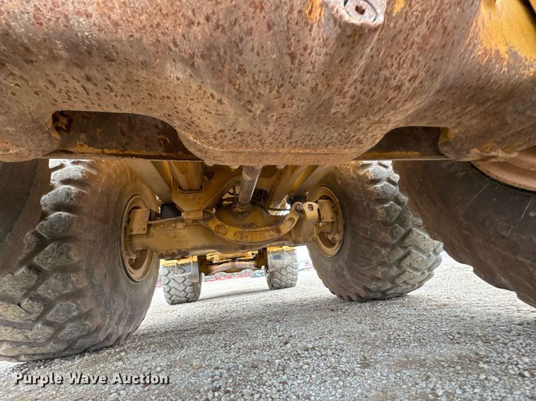 image for item DO0167 2008 Caterpillar 740 articulated haul truck