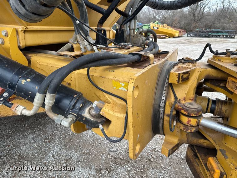 image for item DO0167 2008 Caterpillar 740 articulated haul truck