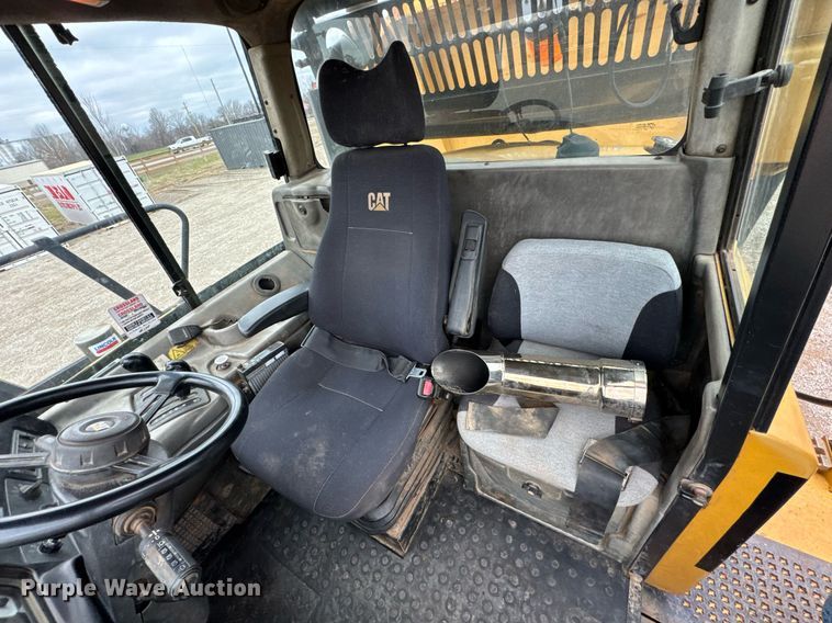 image for item DO0167 2008 Caterpillar 740 articulated haul truck