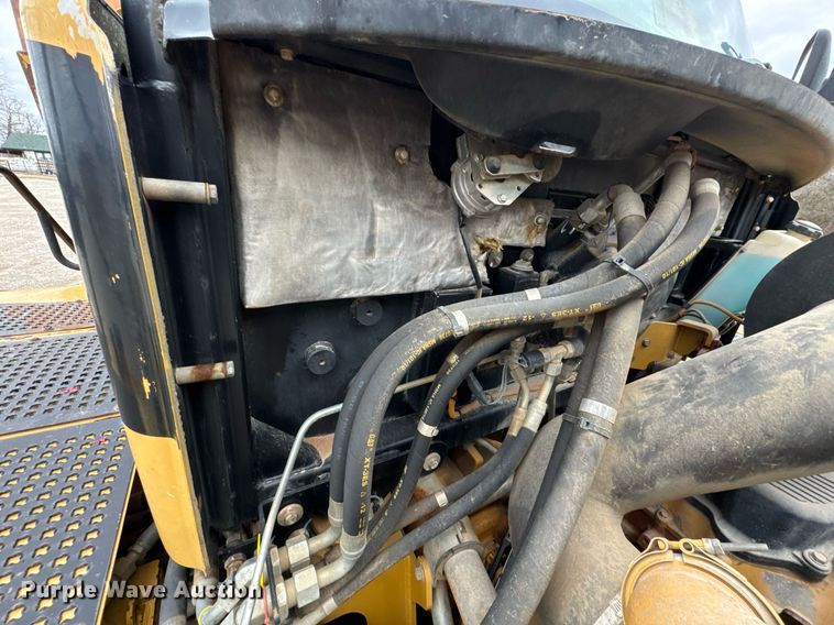 image for item DO0167 2008 Caterpillar 740 articulated haul truck