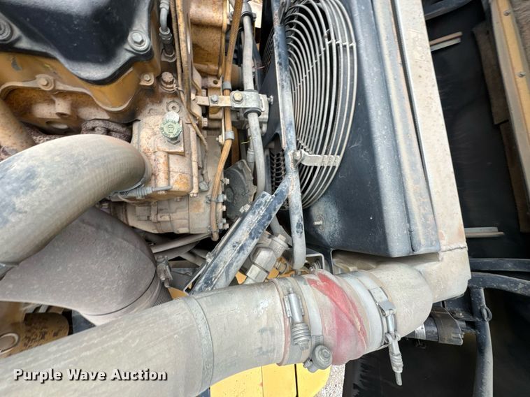 image for item DO0167 2008 Caterpillar 740 articulated haul truck