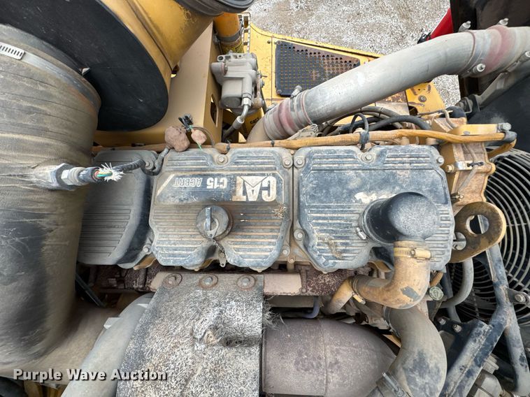 image for item DO0167 2008 Caterpillar 740 articulated haul truck