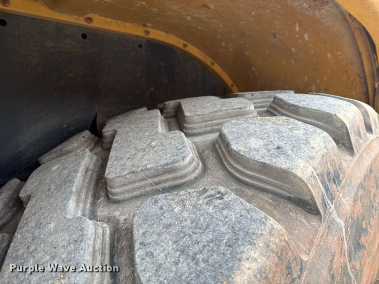 image for item DO0167 2008 Caterpillar 740 articulated haul truck