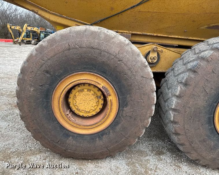 image for item DO0167 2008 Caterpillar 740 articulated haul truck