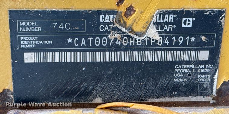 image for item DO0167 2008 Caterpillar 740 articulated haul truck