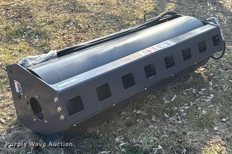 image for item DO0196 JCT Attachments skid steer roller