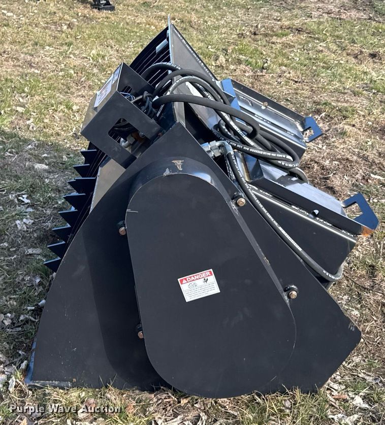 image for item DO0198 JCT Attachments skid steer concrete mixer