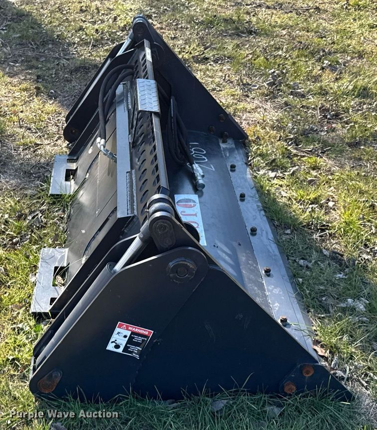 image for item DO0205 JCT Attachments skid steer bucket