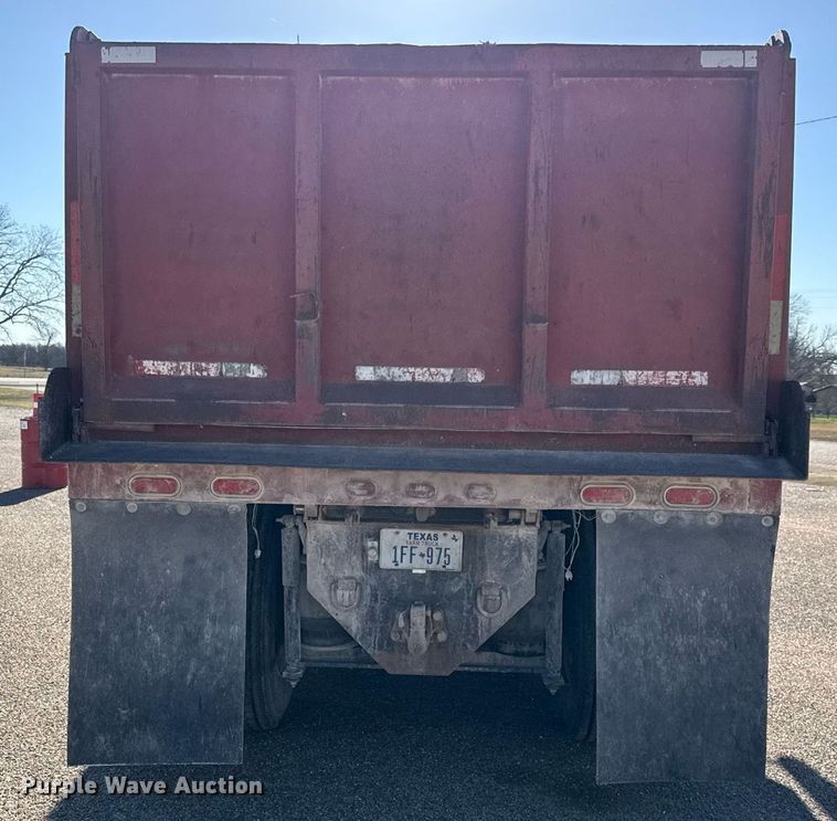 image for item DO2587 1997 Western Star 4964FX dump truck