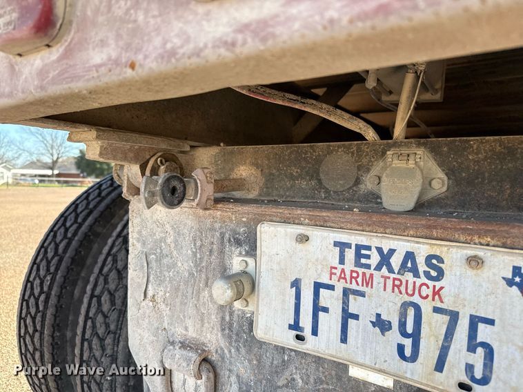 image for item DO2587 1997 Western Star 4964FX dump truck