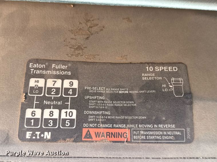 image for item DO2587 1997 Western Star 4964FX dump truck