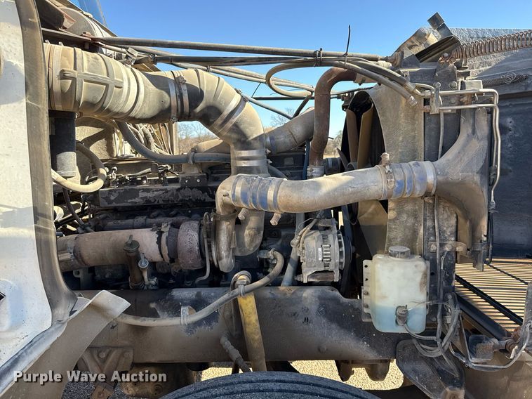 image for item DO2587 1997 Western Star 4964FX dump truck