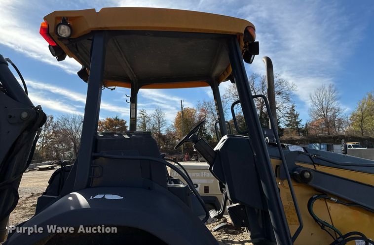 image for item DO7657 2014 John Deere 310K EP backhoe