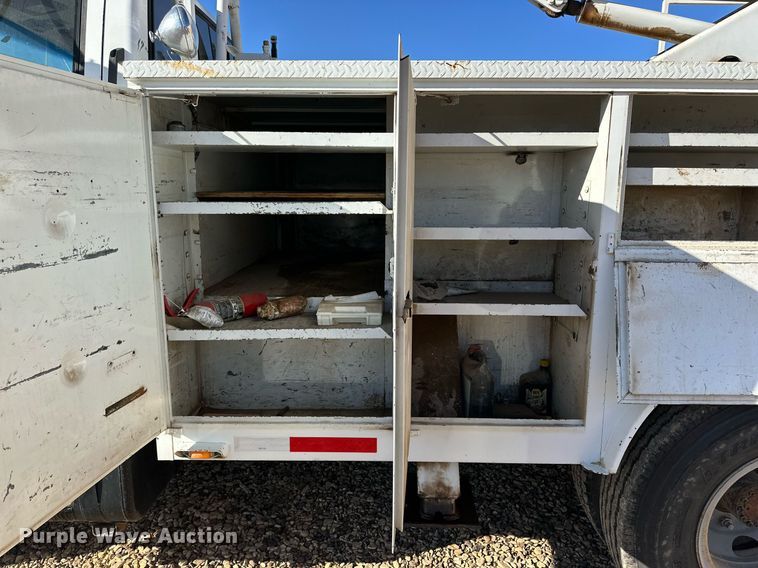 image for item DP6100 1991 Chevrolet Kodiak C6500 bucket truck