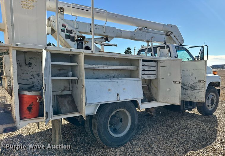 image for item DP6100 1991 Chevrolet Kodiak C6500 bucket truck