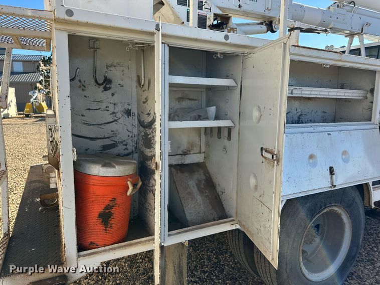 image for item DP6100 1991 Chevrolet Kodiak C6500 bucket truck