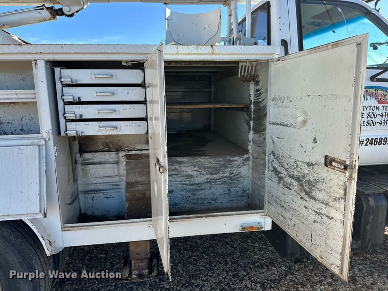 image for item DP6100 1991 Chevrolet Kodiak C6500 bucket truck