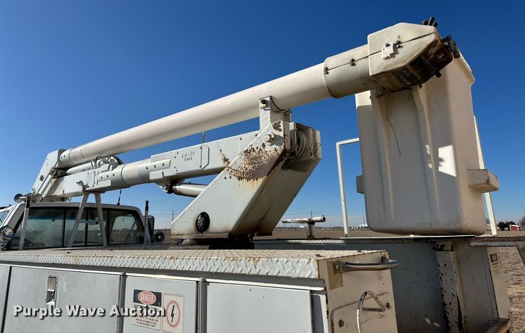 image for item DP6100 1991 Chevrolet Kodiak C6500 bucket truck