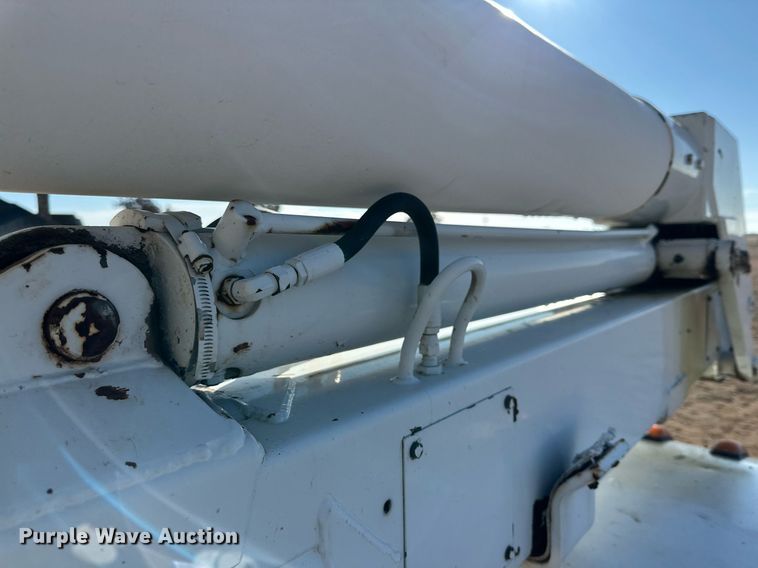 image for item DP6100 1991 Chevrolet Kodiak C6500 bucket truck