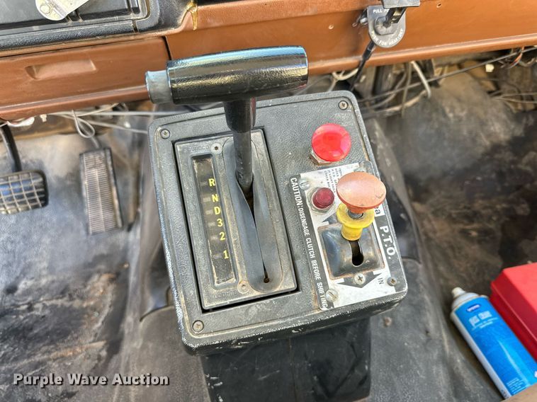 image for item DP6100 1991 Chevrolet Kodiak C6500 bucket truck