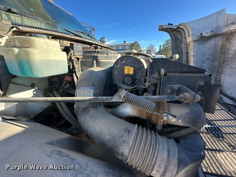 image for item DP6100 1991 Chevrolet Kodiak C6500 bucket truck