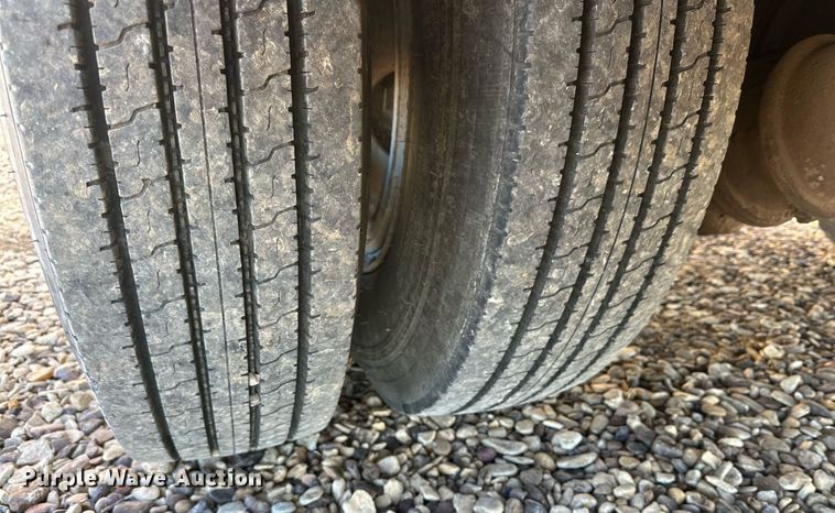 image for item DP6100 1991 Chevrolet Kodiak C6500 bucket truck