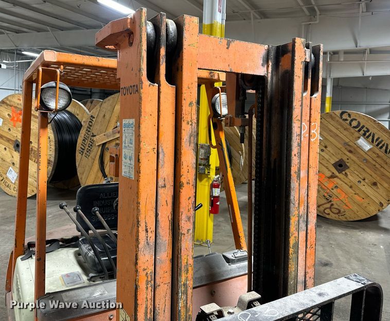 image for item DP6823 Toyota 42-4FG15 forklift