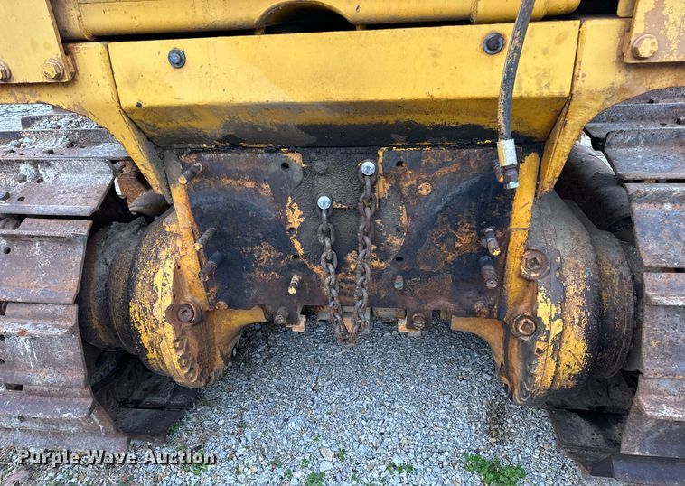 image for item DP6824 Komatsu D65P-8 dozer