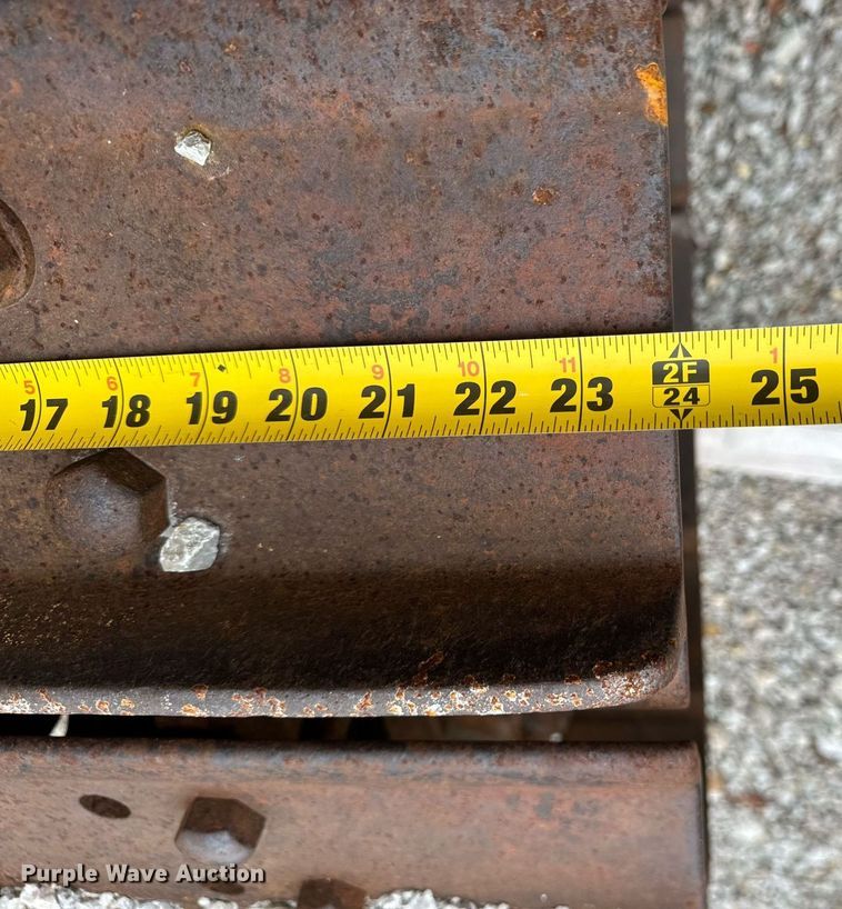 image for item DP6824 Komatsu D65P-8 dozer