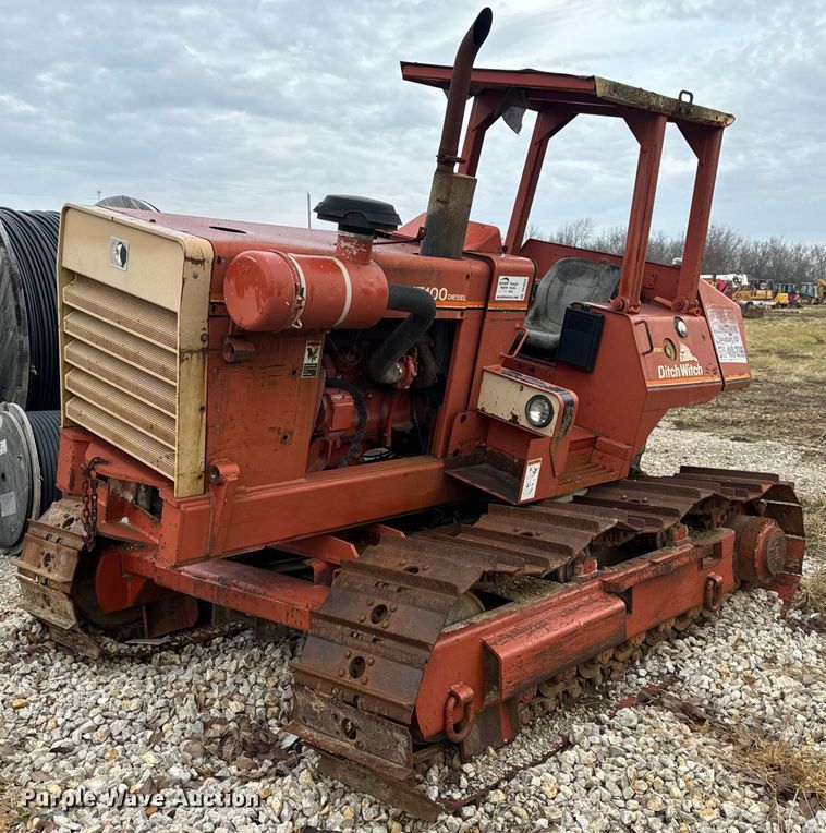 image for item DP6825 1996 Ditch Witch HT100 cable plow