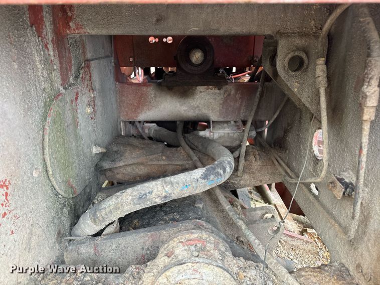 image for item DP6825 1996 Ditch Witch HT100 cable plow