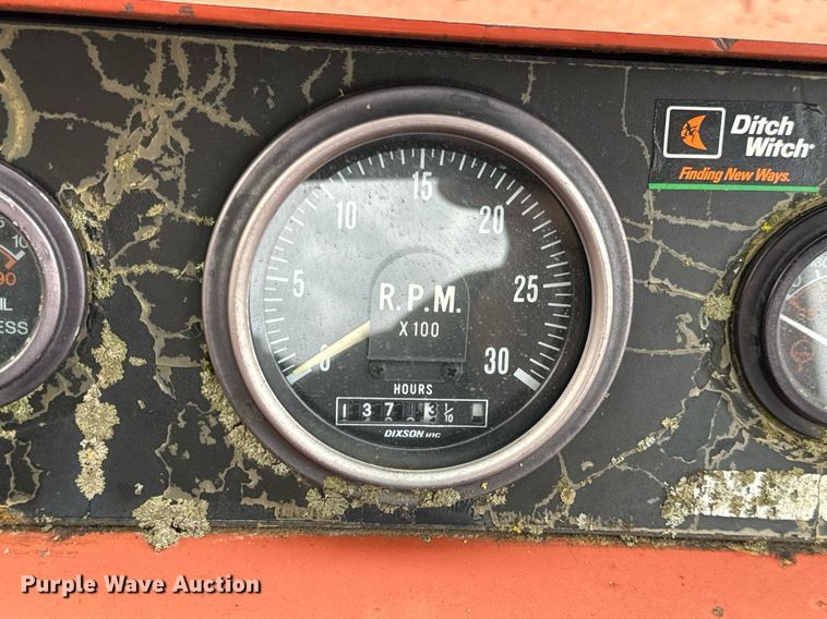 image for item DP6825 1996 Ditch Witch HT100 cable plow