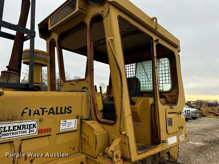 image for item DP6826 1982 Fiat-Allis 10-C dozer