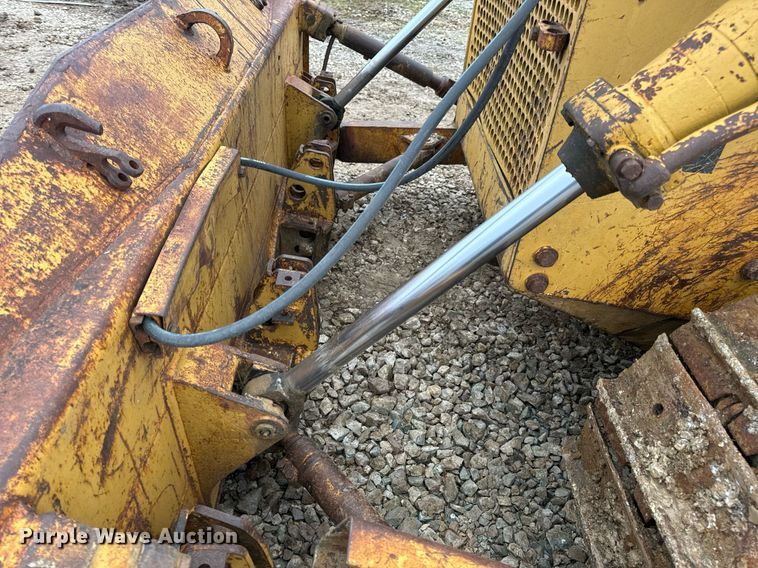 image for item DP6826 1982 Fiat-Allis 10-C dozer