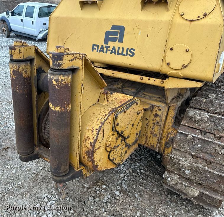image for item DP6826 1982 Fiat-Allis 10-C dozer