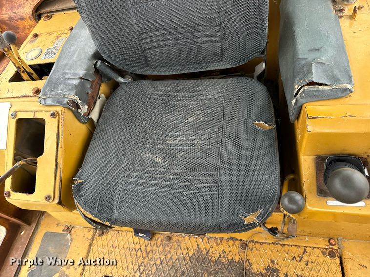 image for item DP6826 1982 Fiat-Allis 10-C dozer