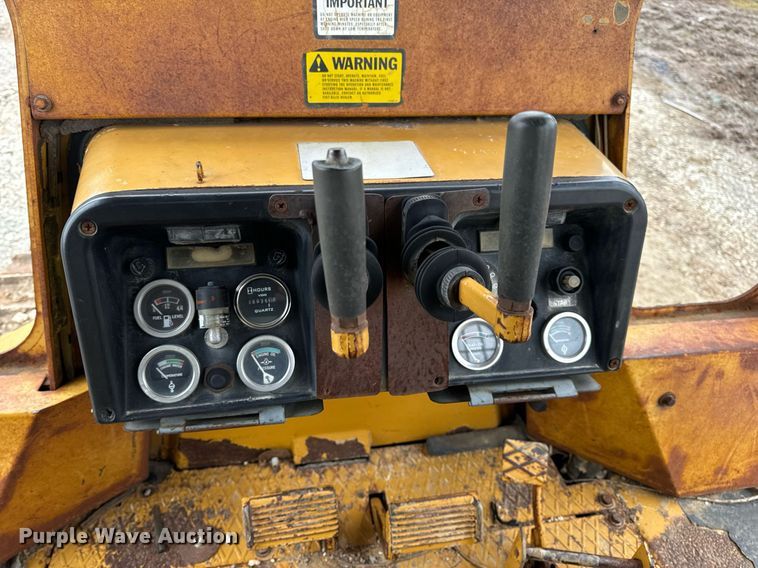 image for item DP6826 1982 Fiat-Allis 10-C dozer